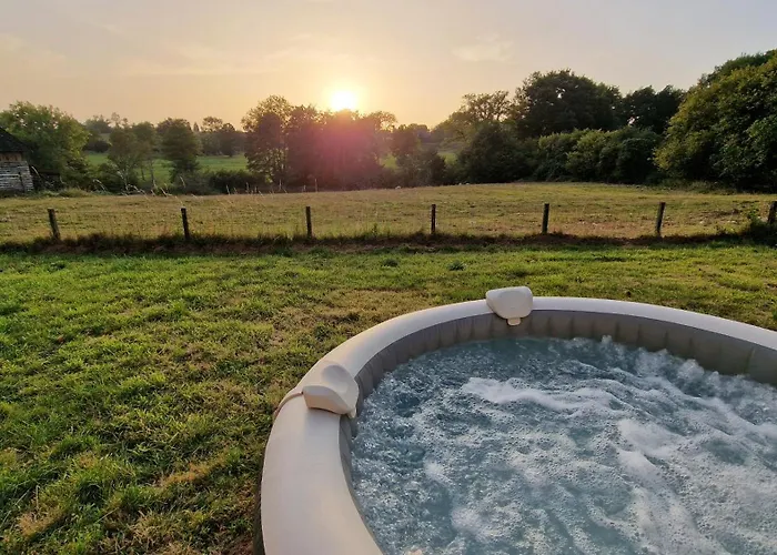 Maison Calme Avec Et Beau Paysage, A 40mn Des Plages
